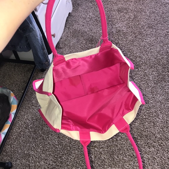 💕Gorgeous Juicy Couture Tote 💕💕💕 New w tags!! This is A must have 👑💕 - Picture 5 of 8